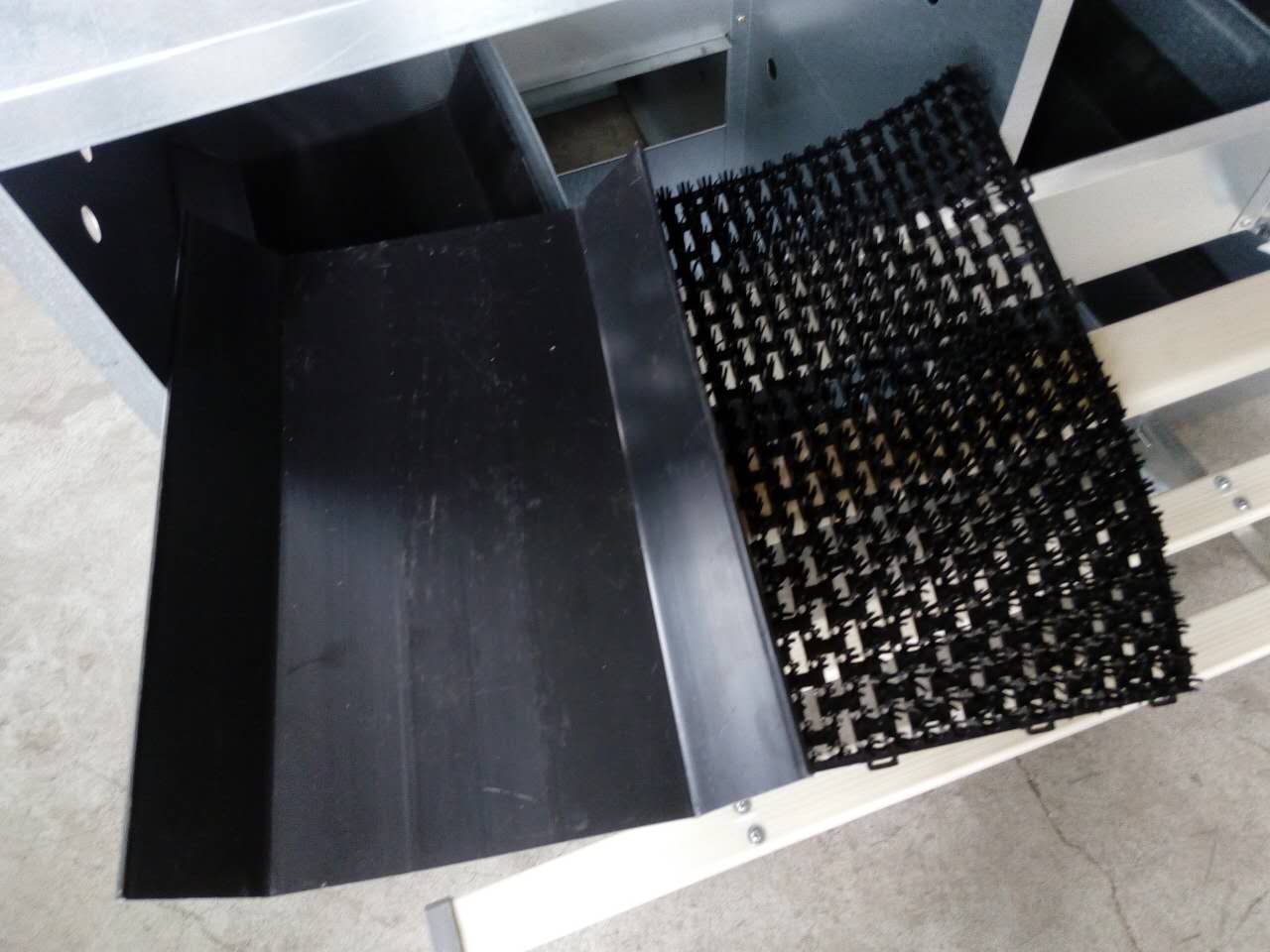 pad and plate.jpg